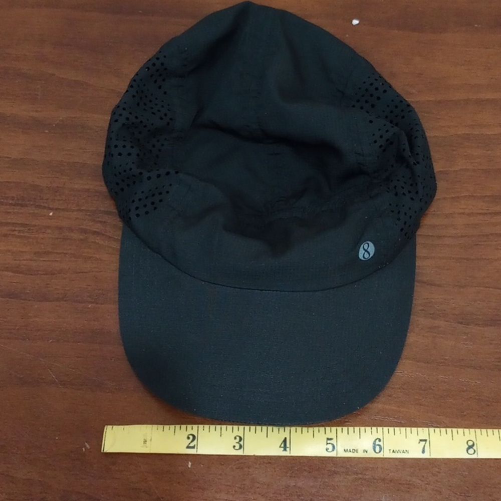 Women's Black Mesh Running Hat - Adjustable